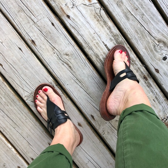 Cole Haan Shoes - Black leather sandals. Size 9.5